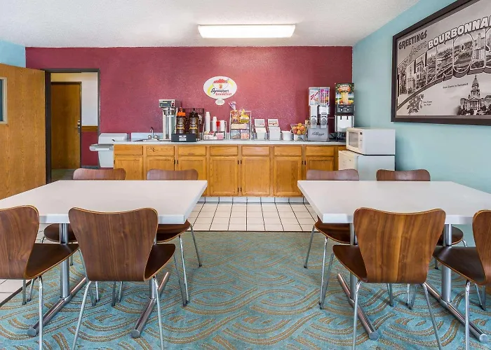 Super 8 By Wyndham Bourbonnais/kankakee Area Hotel Bourbonnais