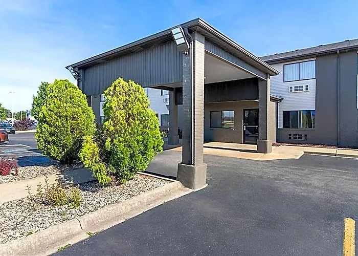 Super 8 By Wyndham Bourbonnais/kankakee Area Hotel