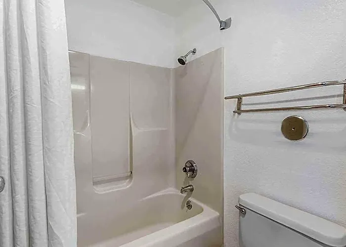 Super 8 By Wyndham Bourbonnais/kankakee Area Hotel Bourbonnais