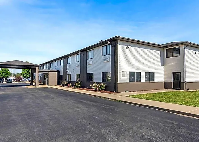 Super 8 By Wyndham Bourbonnais/kankakee Area Hotel 2*