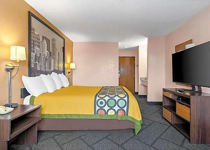 Hotel Super 8 By Wyndham Bourbonnais/kankakee Area
