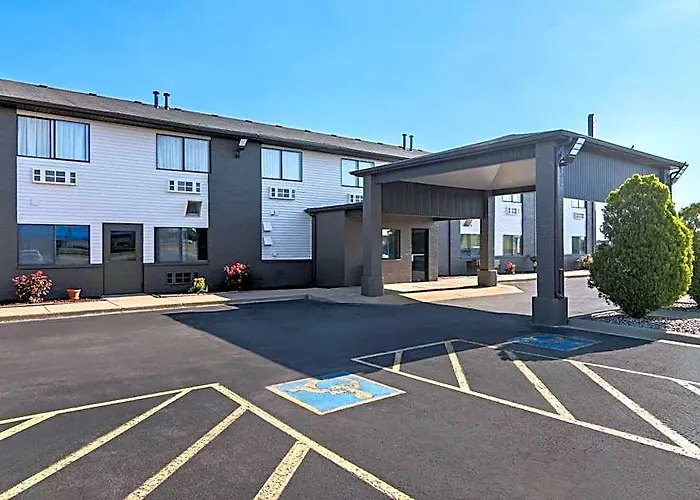 Super 8 By Wyndham Bourbonnais/kankakee Area