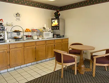 Super 8 By Wyndham Bourbonnais/kankakee Area Hotel